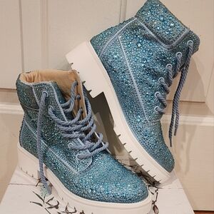 NWOB 7.5 Betsey Johnson Hudson Rhinestone Boot Lace Up Combat Blue White Wedding